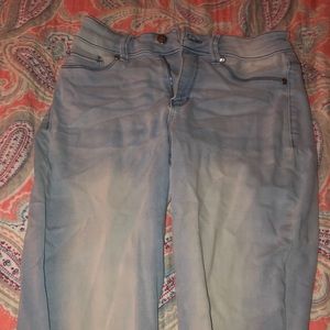 light blue skinny jeans
